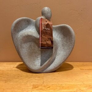 NWTS TAHUA Made In Peru Love Ceramic Statue. Stone Grey Ceramic.
